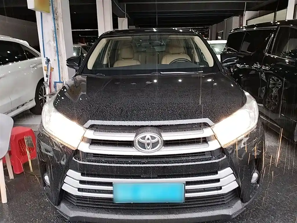Highlander 2.0 T 4 WD Elite 7-seat