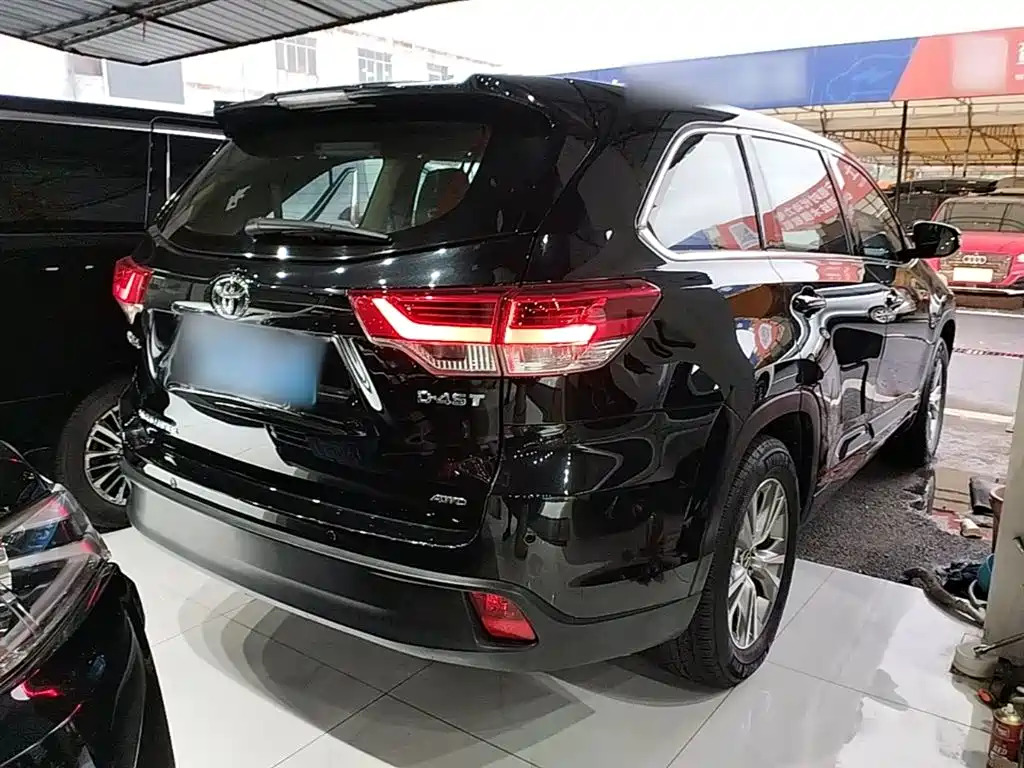Highlander 2.0 T 4 WD Elite 7-seat