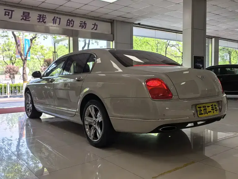 Bentley Flying Spur 6.0 T 4-seat