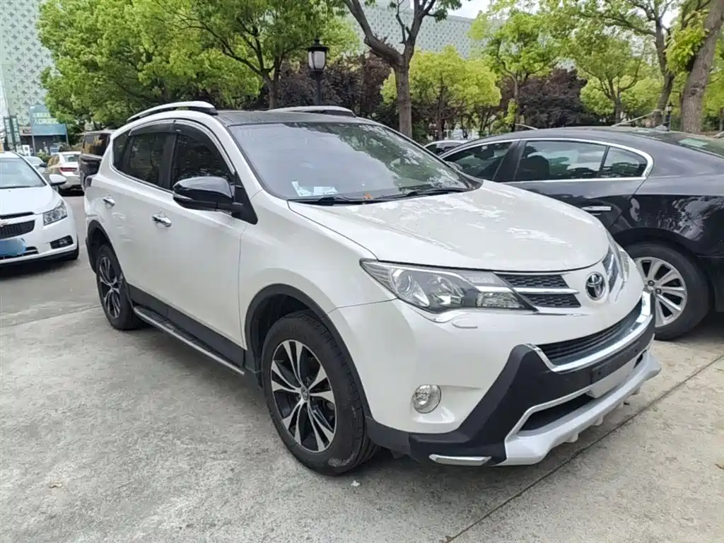 RAV4 2.5 L Auto 4 WD Elite