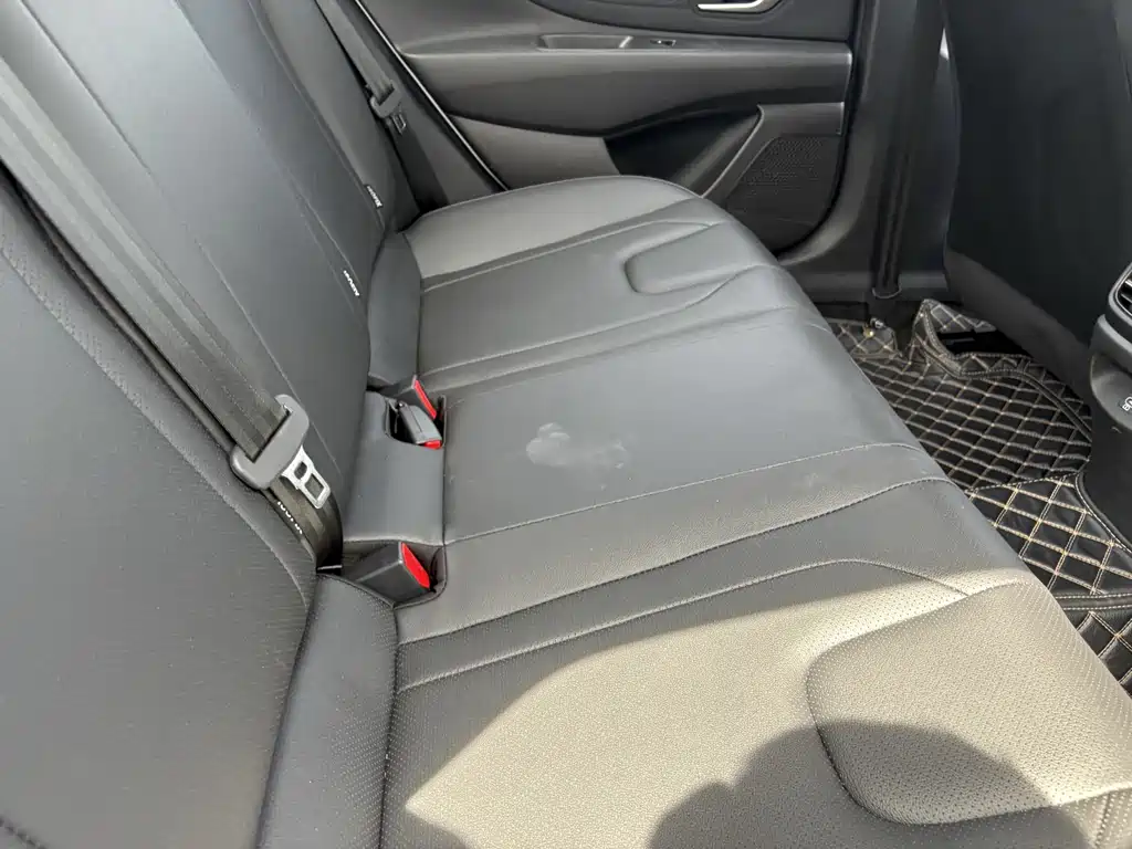 Elantra 1.5 L CVT LUX Distinguished
