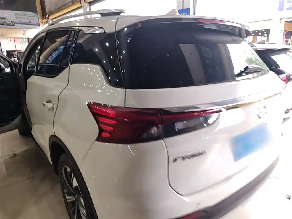 GAC Trumpchi GS4 270 T Auto Connected Tech