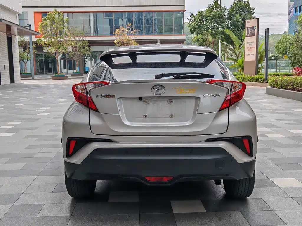 Toyota C-HR 2.0 L Comfort