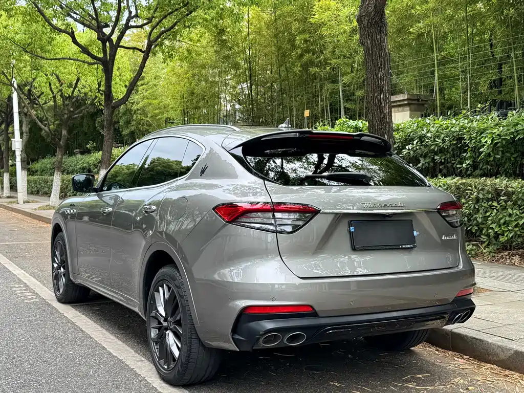 Levante 3.0 T Modena