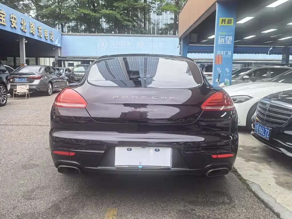 Panamera Panamera 4 Edition 3.0 T