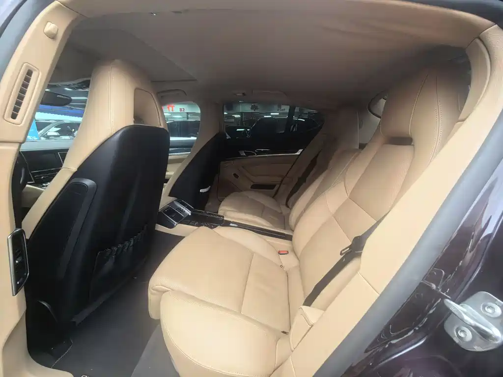 Panamera Panamera 4 Edition 3.0 T