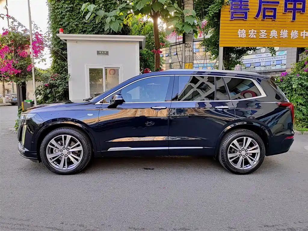 Cadillac XT6 28 T 6-seat 4 WD Luxury