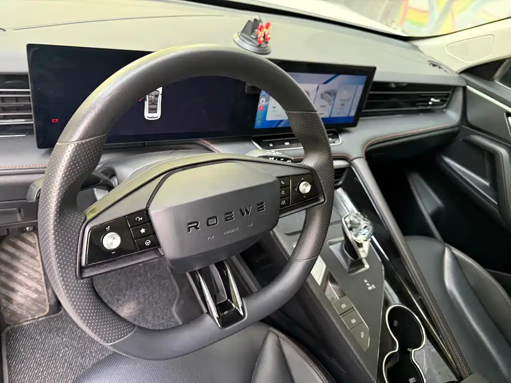 Roewe RX5 1.5 T Super Sense Elite