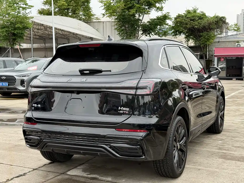 Hongqi HS5 2.0 T 2 WD Shadow