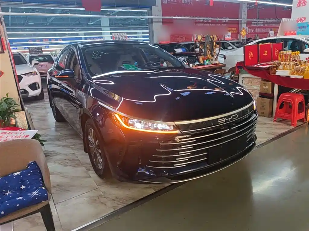 Destroyer 05 Glory DM-i 55 KM Luxury
