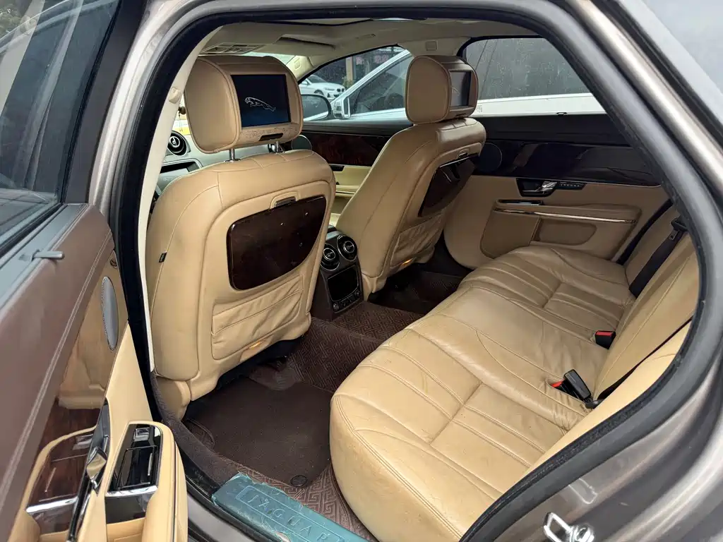 Jaguar XJ XJL 3.0 Panoramic Business
