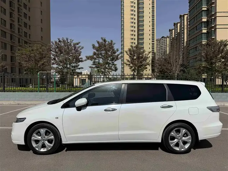 Honda Odyssey 2.4 L Luxury