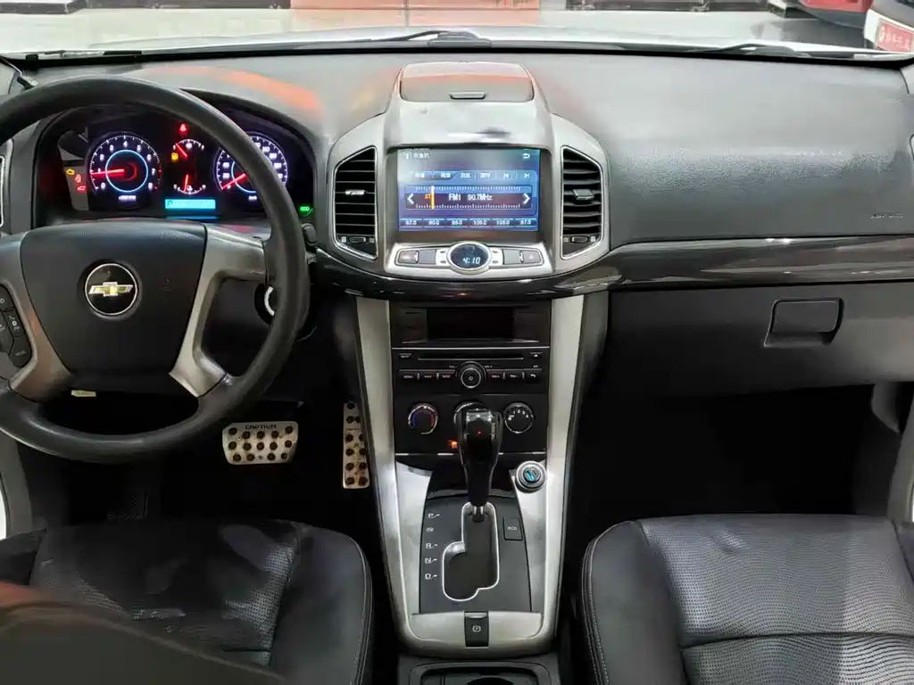 Captiva 2.4 L 2 WD City 7-seat