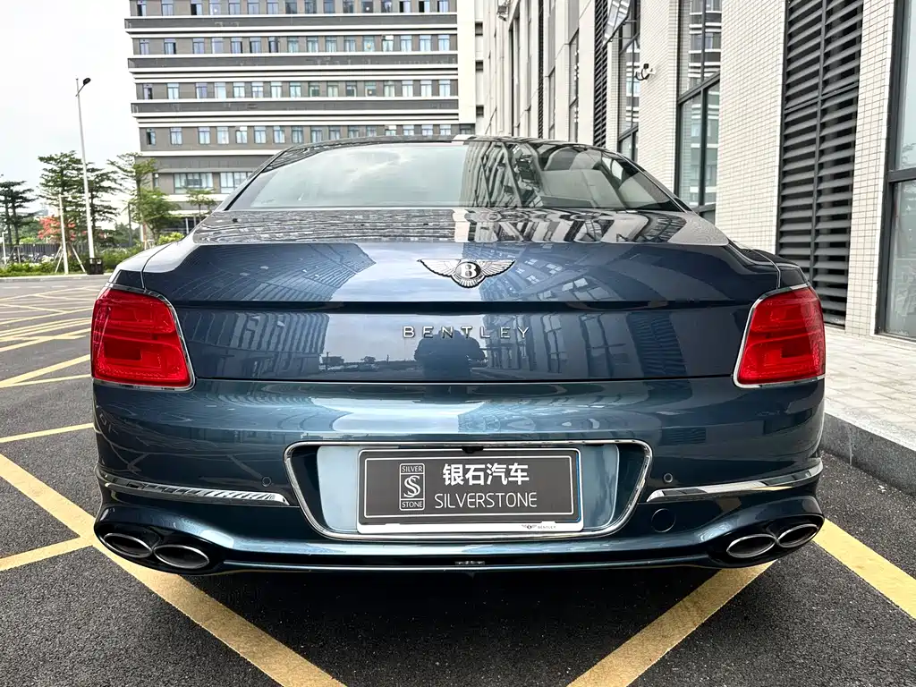 Flying Spur 4.0 T V8 Standard