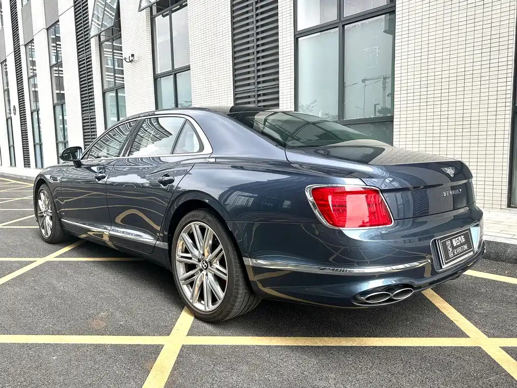 Flying Spur 4.0 T V8 Standard