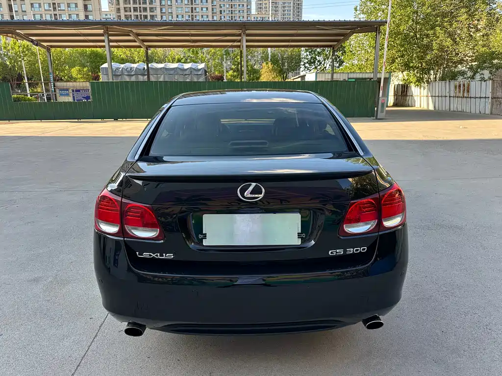 Lexus GS 300