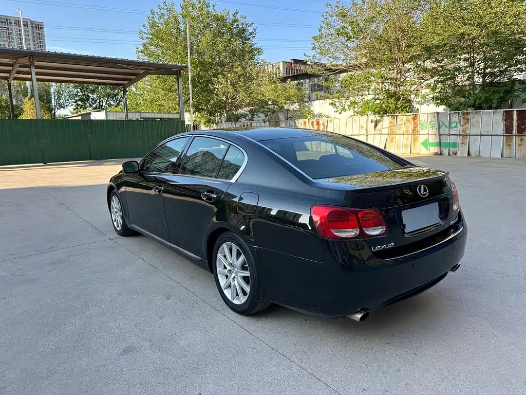 Lexus GS 300