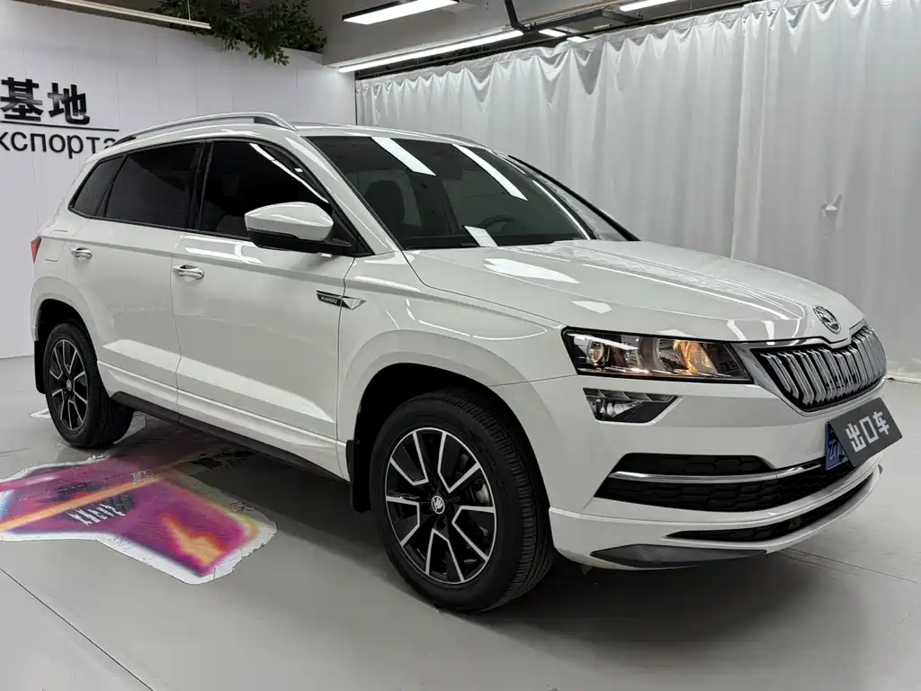 Karoq TSI280 Luxury