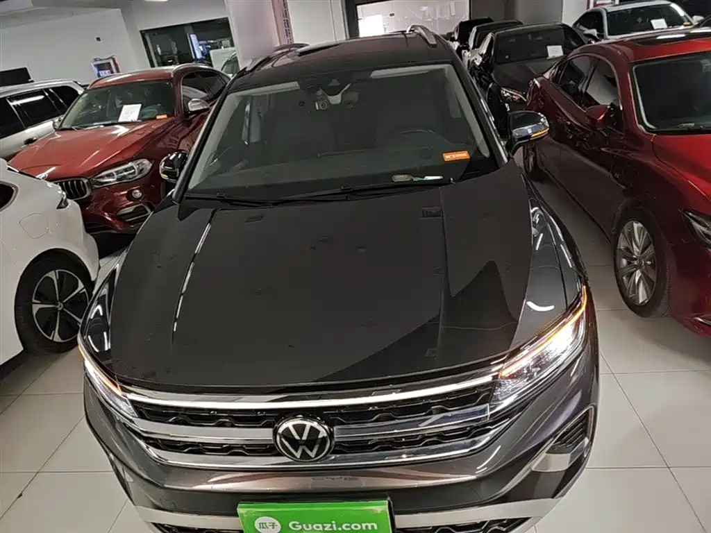 Talagon 380 TSI 4 WD Luxury Premium Realm Pro 6-seat