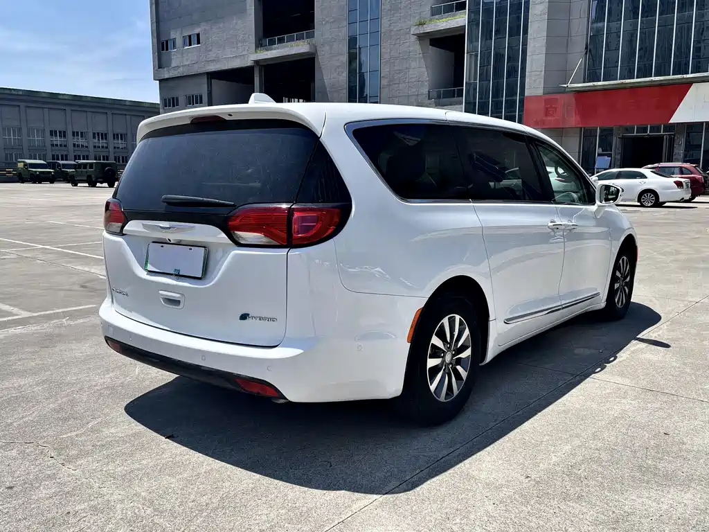 Pacifica PHEV (Import) 3.6 L PHEV