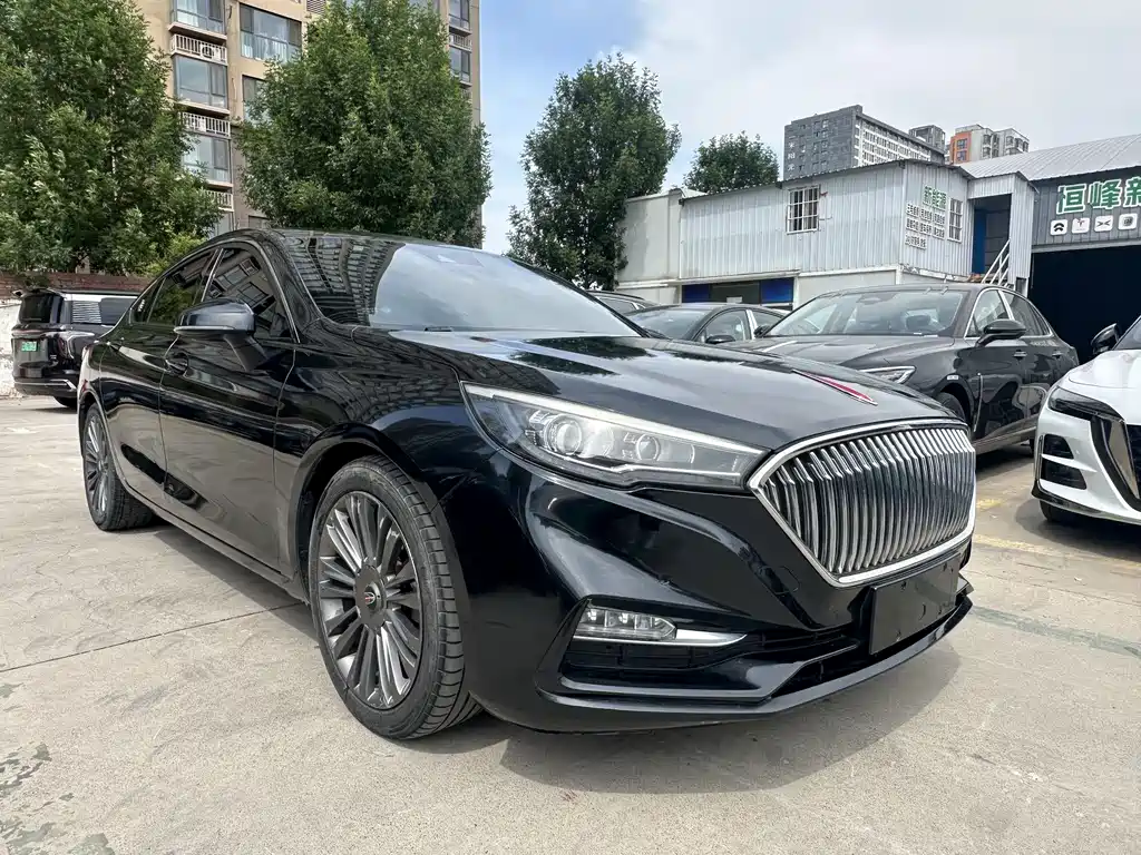 Hongqi H5 30 TD Connected Charm Motion