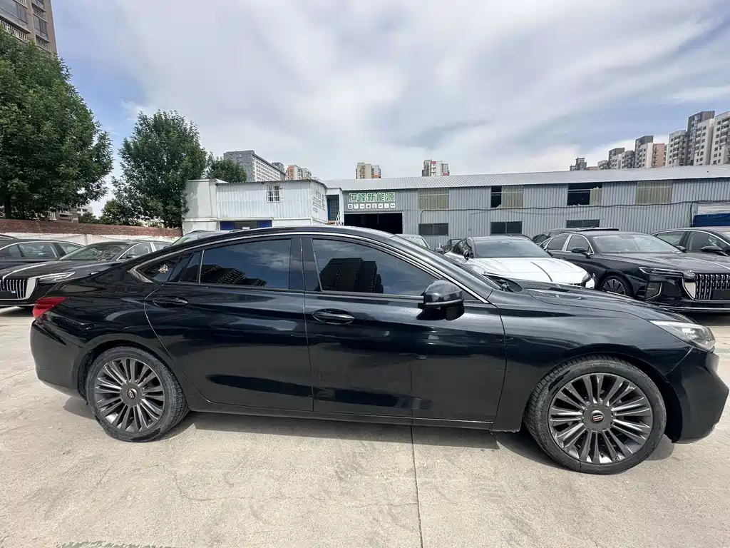Hongqi H5 30 TD Connected Charm Motion