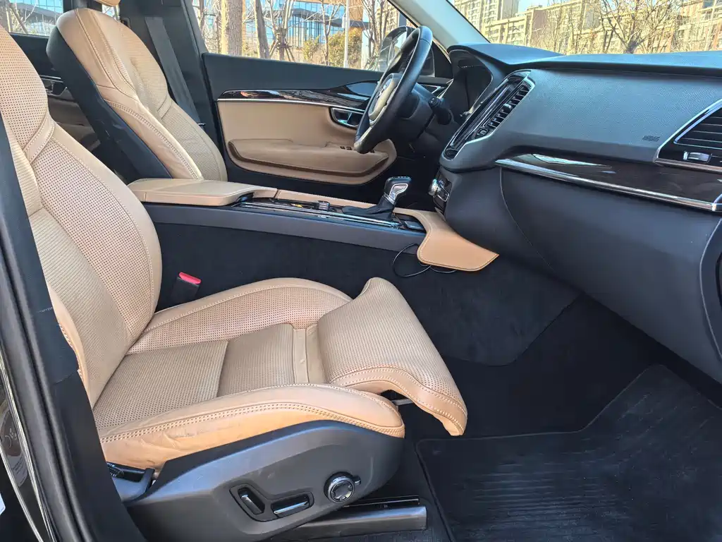 Volvo XC90 T6 Smart Grace 7-seat