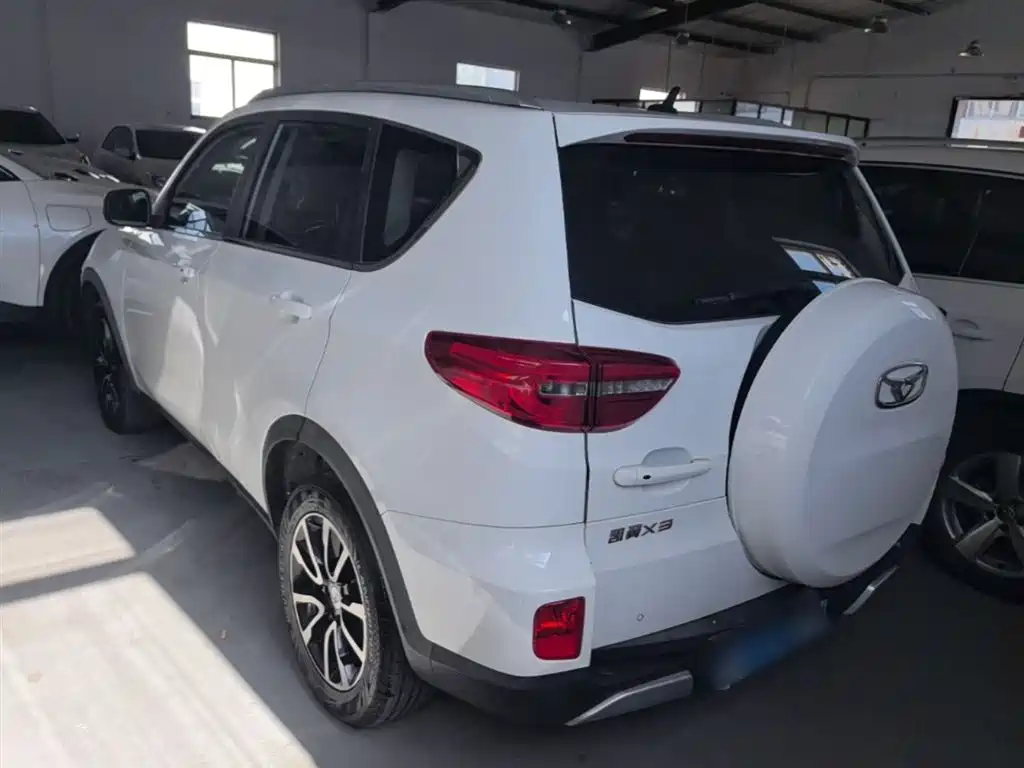 Cowin X3 1.6 L CVT Enthusiast CN-V