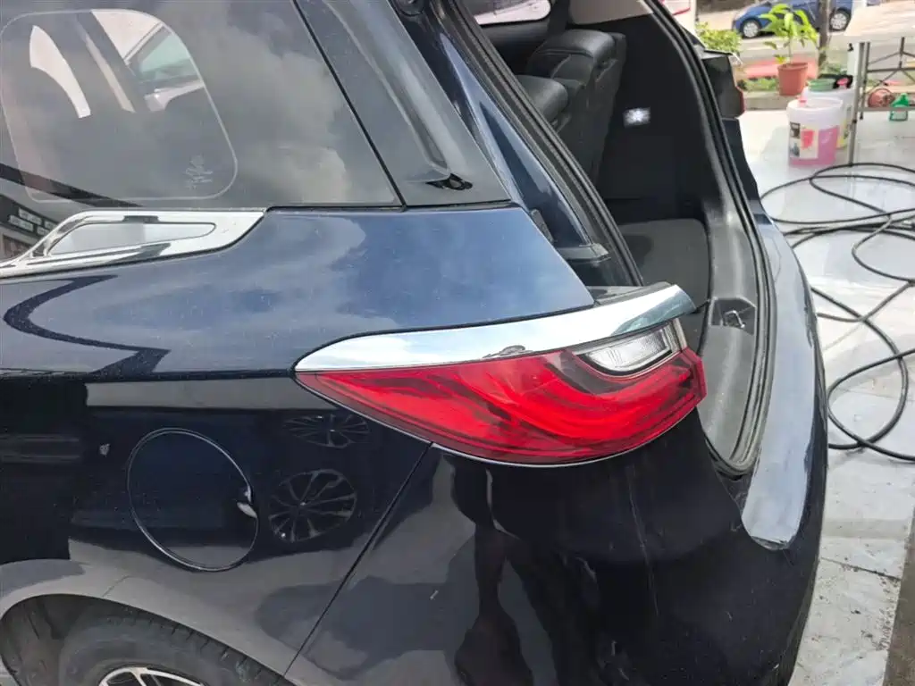 Song MAX 1.5 T Auto Connected Distinguished 7-seat