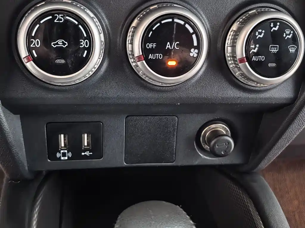 ASX 2.0 L CVT Smart Leading