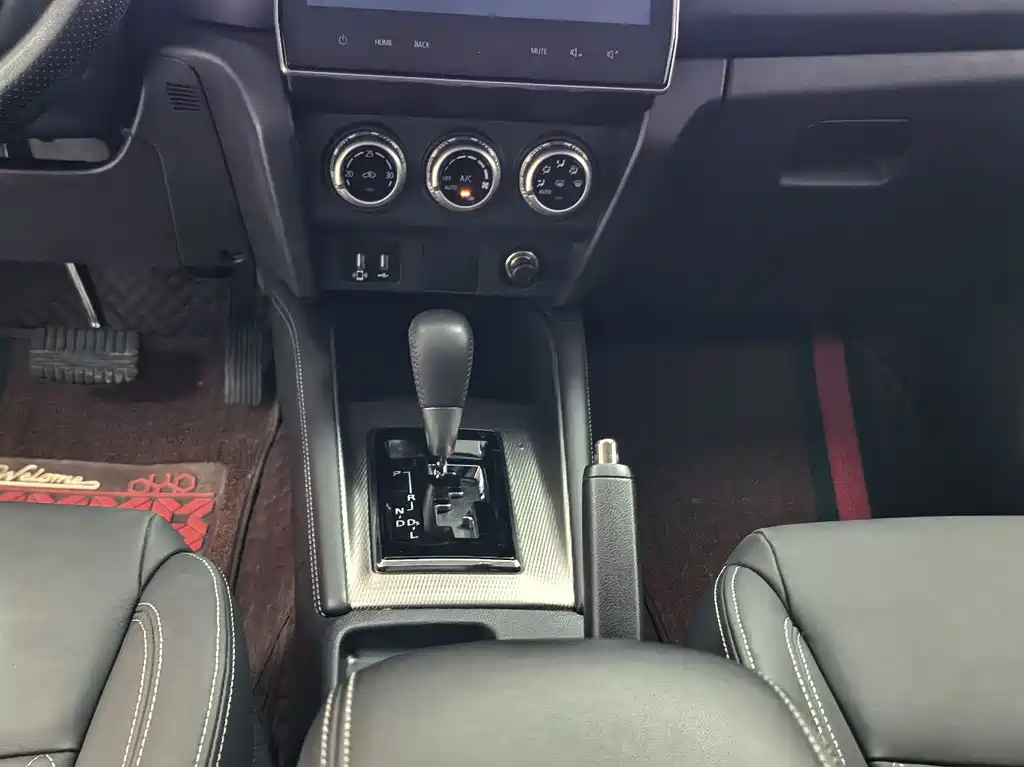ASX 2.0 L CVT Smart Leading