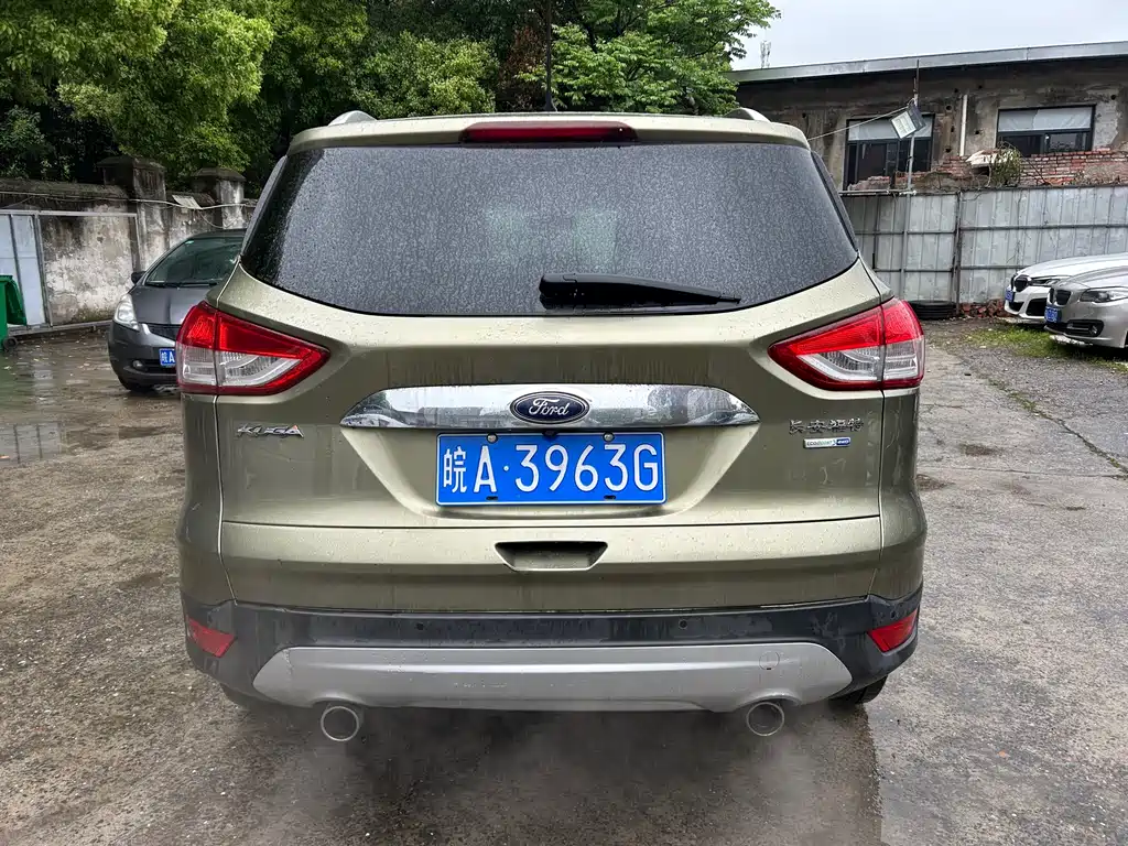 Kuga 2.0 L GTDi 4 WD Elite