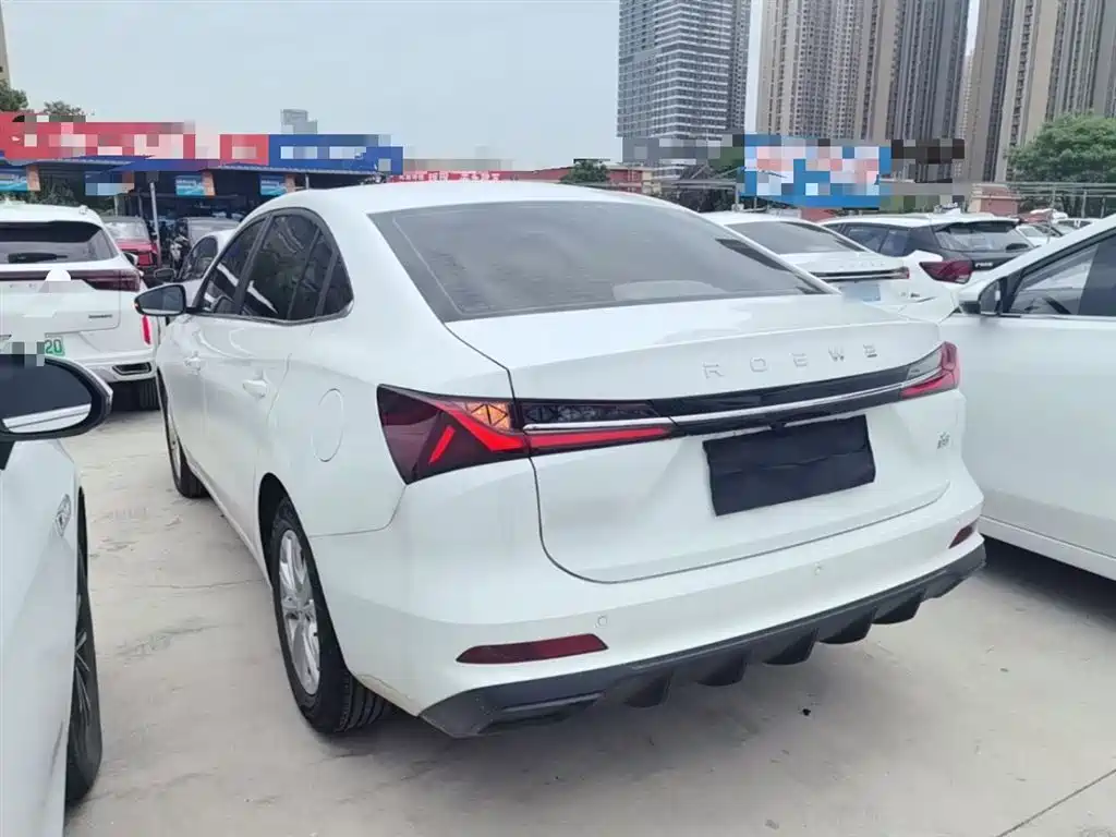 Roewe i5 1.5 L CVT Luxury