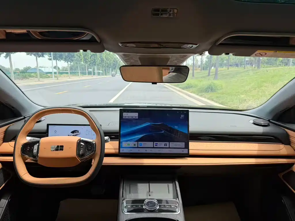 Galaxy Xingyao 8 130 km EM-i Premium