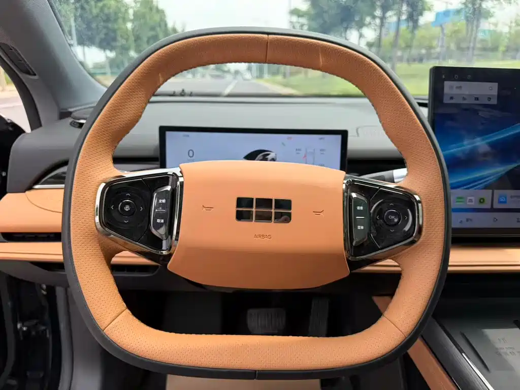 Galaxy Xingyao 8 130 km EM-i Premium