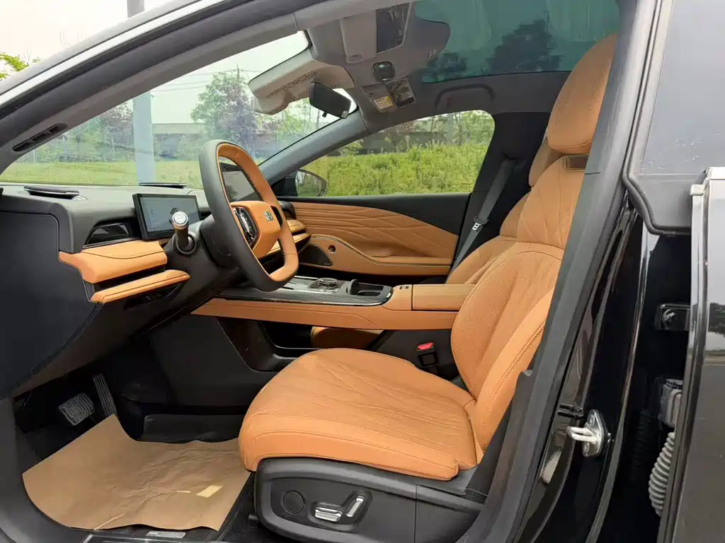 Galaxy Xingyao 8 130 km EM-i Premium
