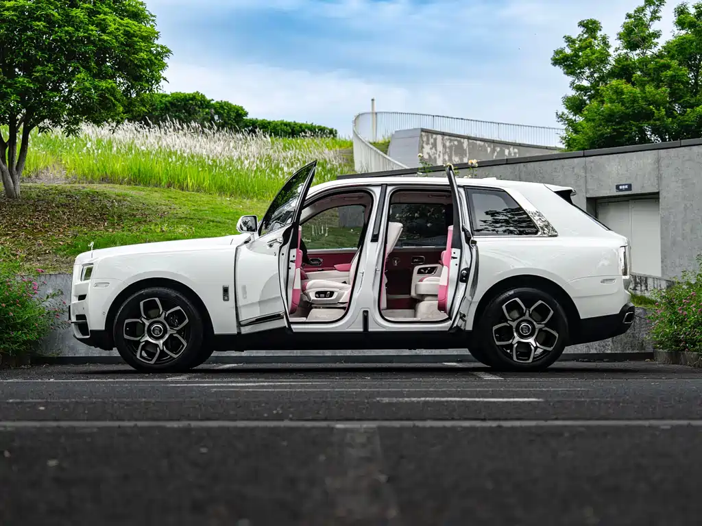 Cullinan 4-seat