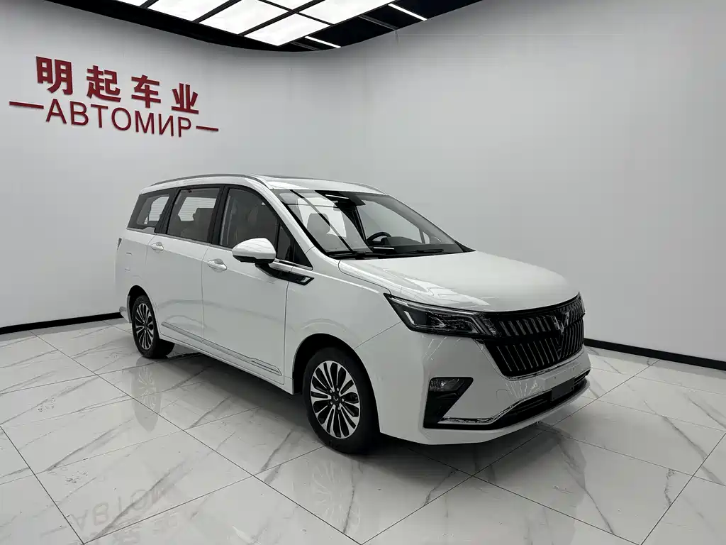 Wuling Jiachen 1.5 T CVT Premium Flagship