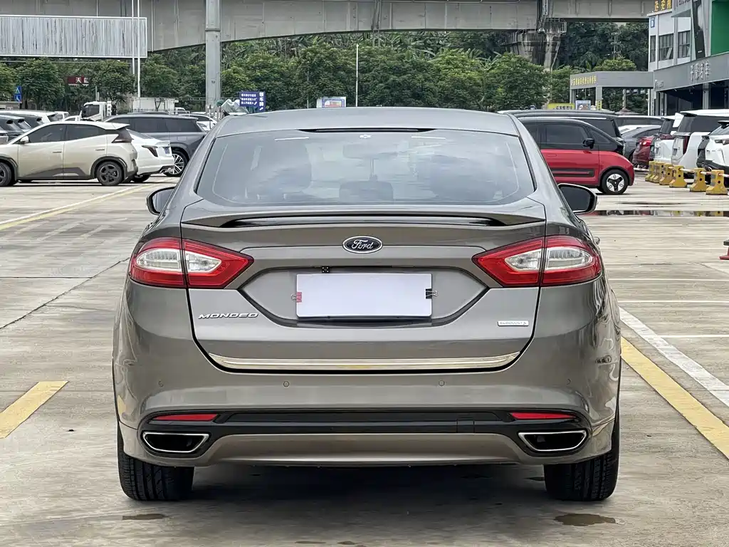 Mondeo 2.0 L GTDi200 Fashion