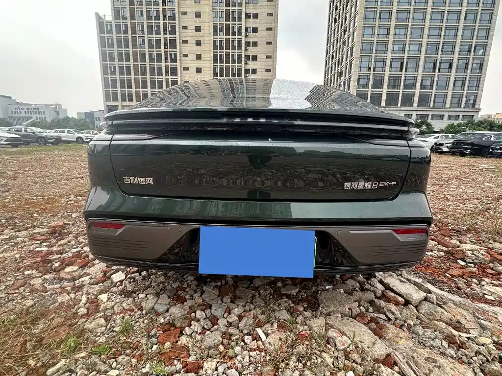 Galaxy Xingyao 8 130 km EM-i Premium