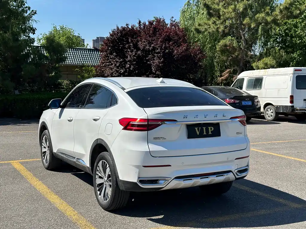 Haval F7 x 1.5 T 2 WD Ultimate Smart Tech