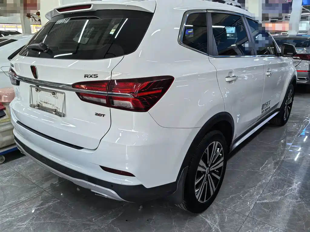 Roewe RX5 20 T Auto 4 G Connected Million