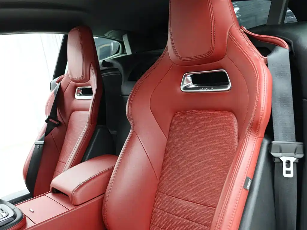 Jaguar F-TYPE 3.0 SC Hardtop
