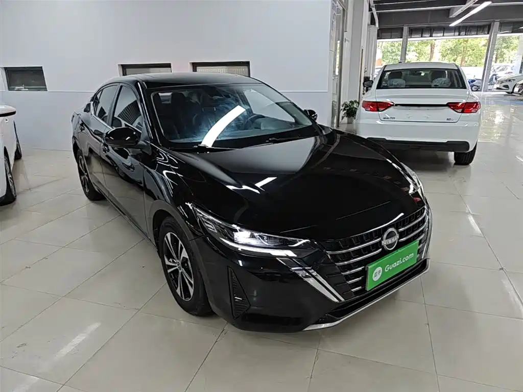 Sylphy 1.6 L CVT Joy