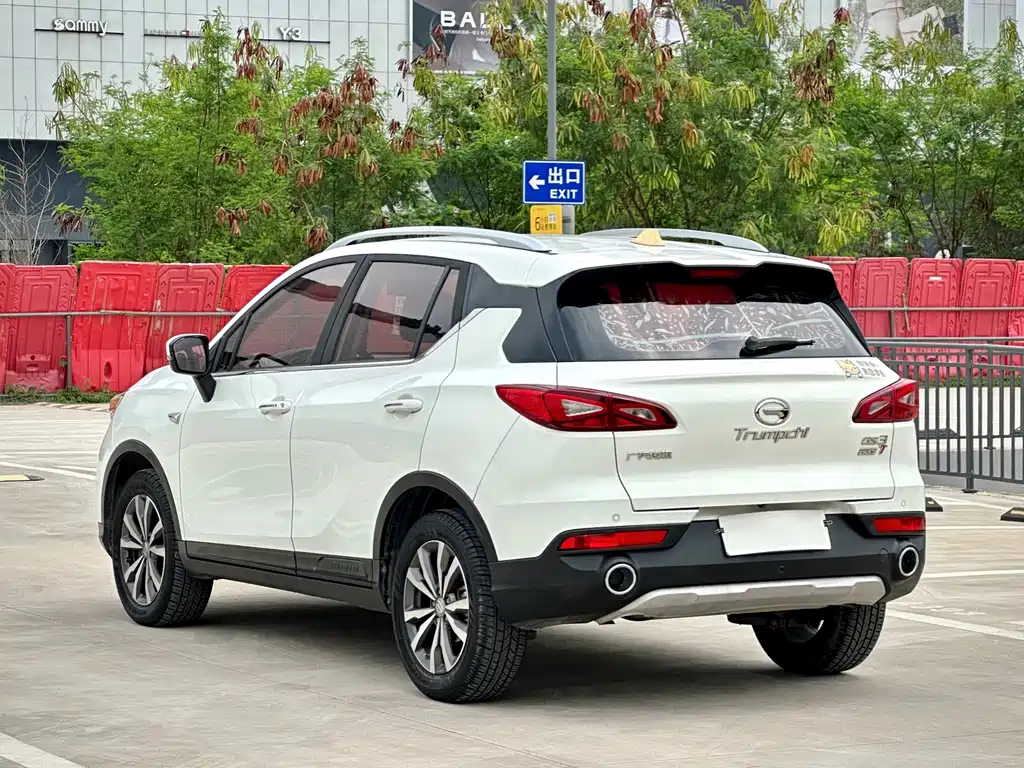 GAC Trumpchi GS3 235 T Auto Elite