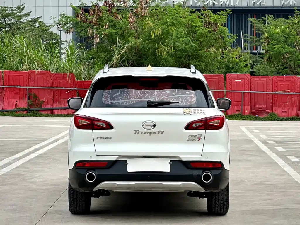 GAC Trumpchi GS3 235 T Auto Elite