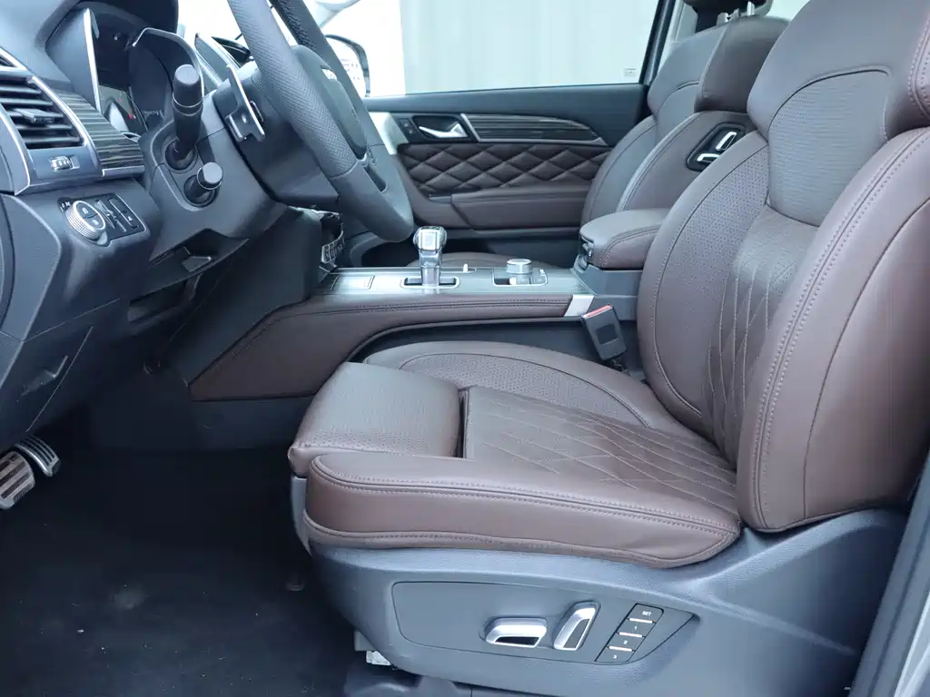 Haval H9 2.0 T Gasoline 4 WD Premium 5-seat
