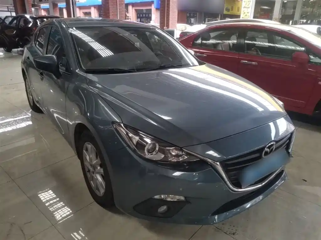 Mazda 3 Axela Hatchback 1.5 L Auto Comfort