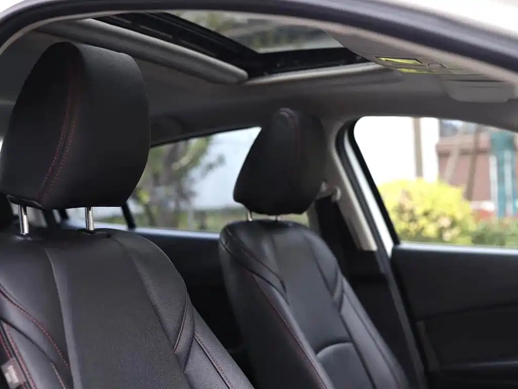 Mazda 3 Axela Sedan 1.5 L Auto Luxury