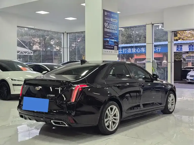 Cadillac CT4 28 T Style